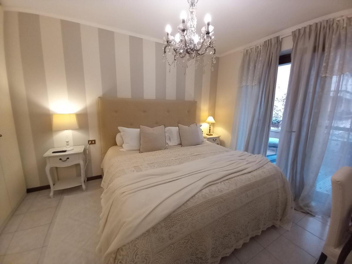 Fiorenza House Luisago Bagian luar foto